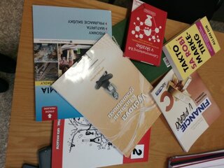 IMG_finliteratúra