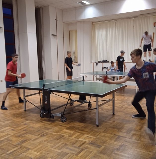Priateľský stolnotenisový turnaj -  ubytovaní žiaci a žiaci z Frýdku Místku